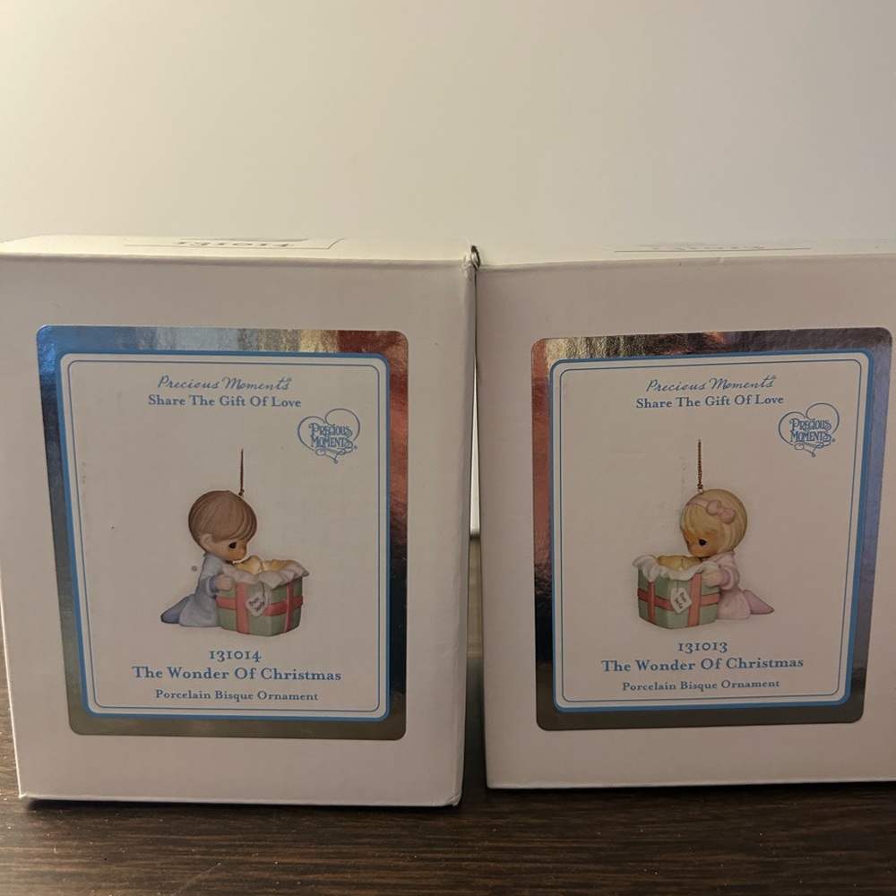 Precious Moments The Wonder of Christmas Ornaments set of 2 rare